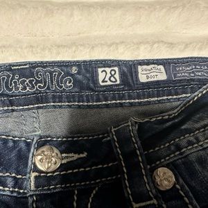 Size 28 Signature Boot Cut Miss Me Jeans